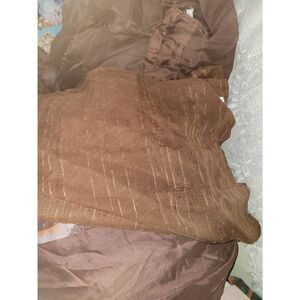 2 curtains or table cloth